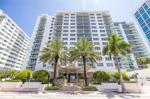 1404-6917 Collins Ave, Miami Beach, FL, 33141-3298 | Card Image