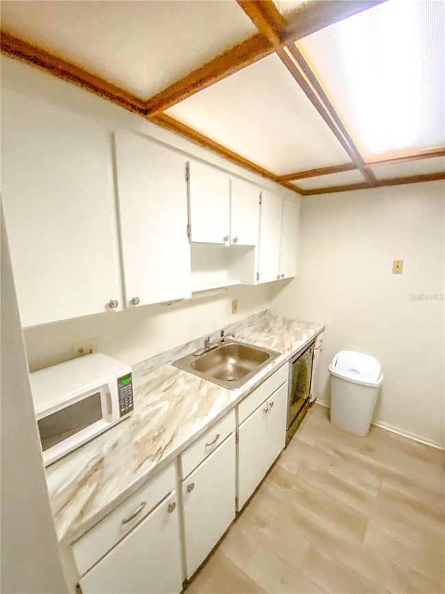 214c 4315 Aegean Drive, Sold in Tampa Zoocasa