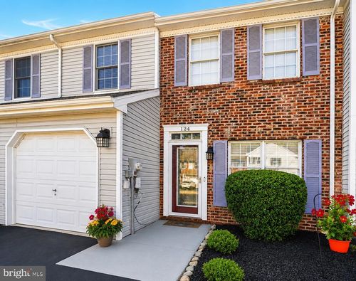 124 Brookfield Dr, MACUNGIE, PA, 18062-1131 | Card Image