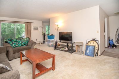 223 N Raymond Rd, Condo with 1 bedrooms, 1 bathrooms and null parking in Spokane Valley WA | Image 3