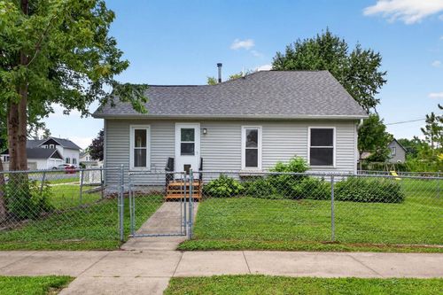 17 2nd St Ne, Kasson, MN, 55944-1437 | Card Image