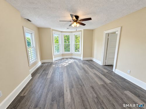 7 Rockwood Ave, Ansonia, CT, 06401-3027 | Card Image