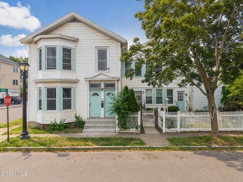 212 1st St, Waterford, NY, 12188-2502 | Card Image