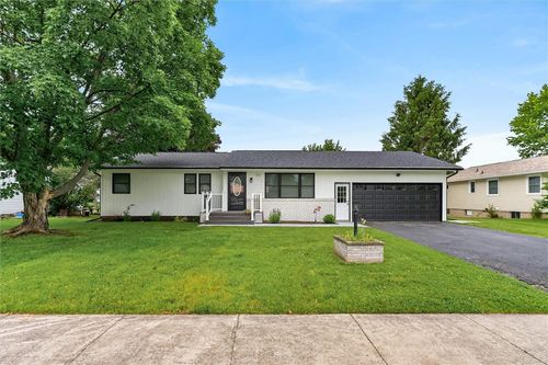 20 Flamingo Dr, Gates, NY, 14624-2244 | Card Image