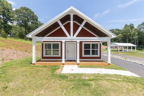 1027 Smyzer Rd, Townville, SC, 29689-4152 | Card Image