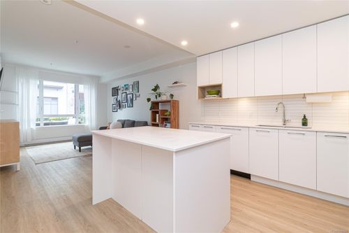 116-940 Reunion Ave, Langford, BC, V9B0W6 | Card Image