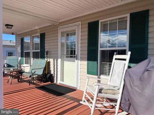 42 Queen Eleanor Dr, ELKTON, MD, 21921-7019 | Card Image