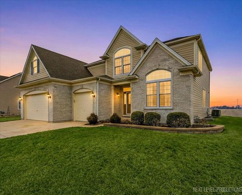 2593 Moutray Ln, North Aurora, IL, 60542-2114 | Card Image