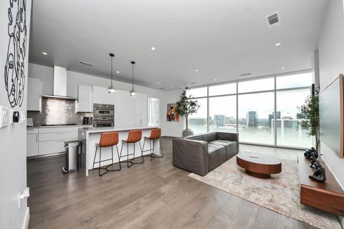 unit-1904-4521 San Felipe St, Houston, TX, 77027-3386 | Card Image