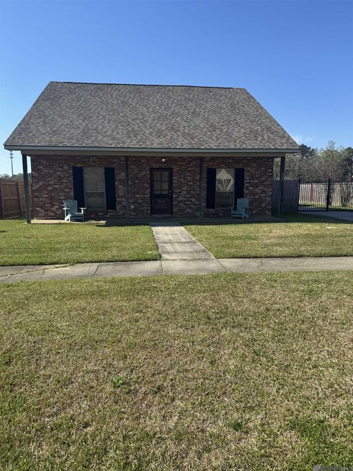 34117 Hawks Cv, Denham Springs, LA, 70706-1011 | Card Image