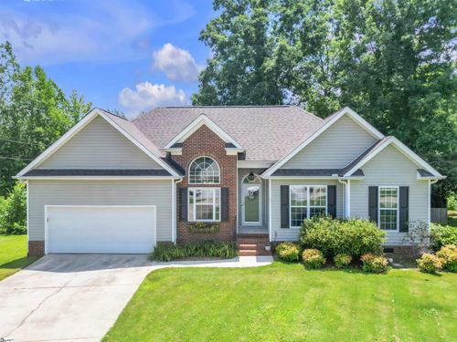 8 Manor Ct, Simpsonville, SC, 29681-4491 | Card Image