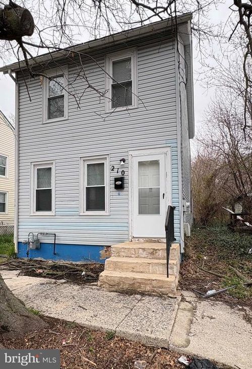 210 Wesley St, SALEM, NJ, 08079-1714 | Card Image
