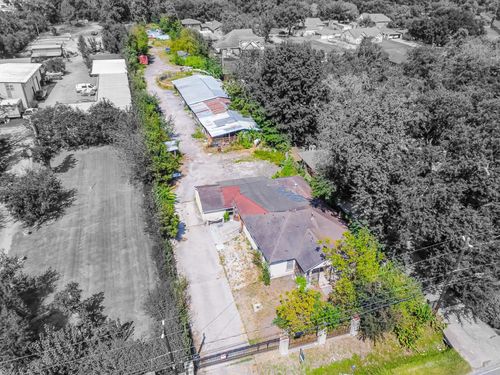 931 Mitchell Rd, Houston, TX, 77037-3319 | Card Image