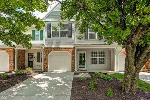 12673 Ladson St, Fishers, IN, 46038-8595 | Card Image