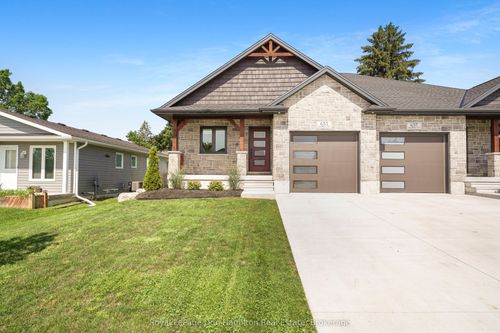 655 Gloria St, Blyth, ON, N0M1H0 | Card Image