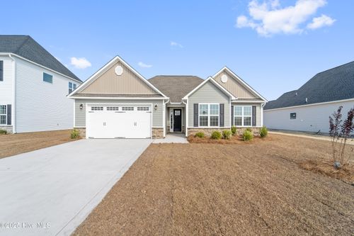 424 Montgomery Dr, Jacksonville, NC, 28546-0223 | Card Image