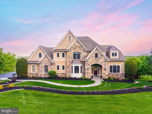 5829 Ridgeview Dr, DOYLESTOWN, PA, 18902-1366 | Card Image