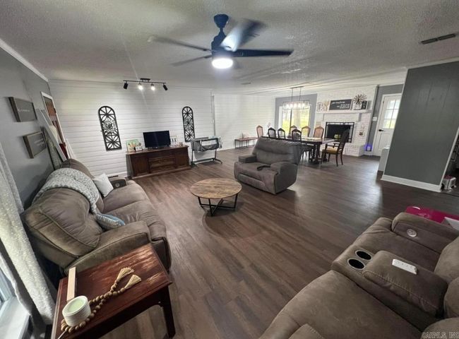 2020 Walnut St, House other with 3 bedrooms, 2 bathrooms and null parking in Ashdown AR | Image 6