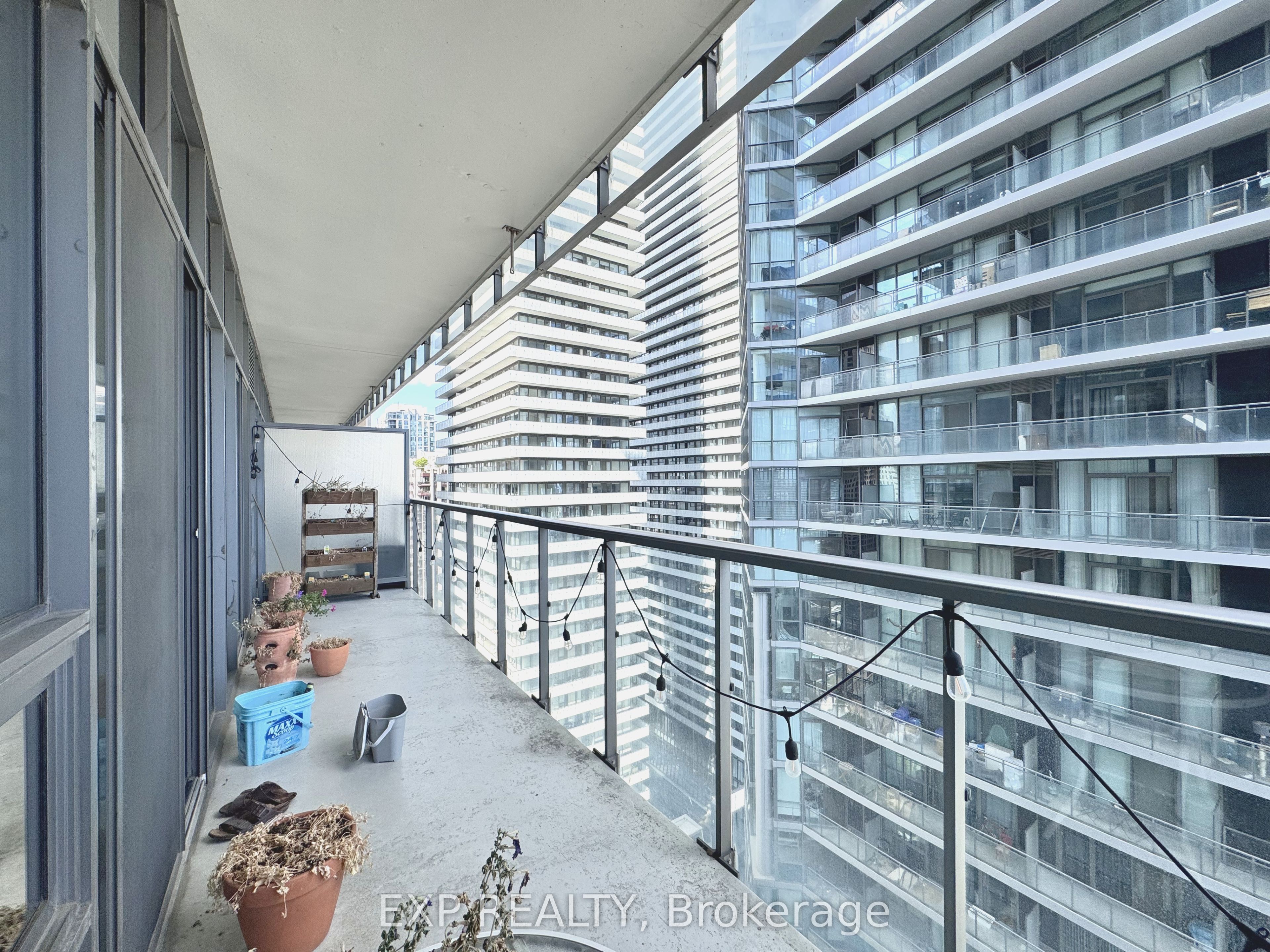 Residential Lease in Toronto C08 4