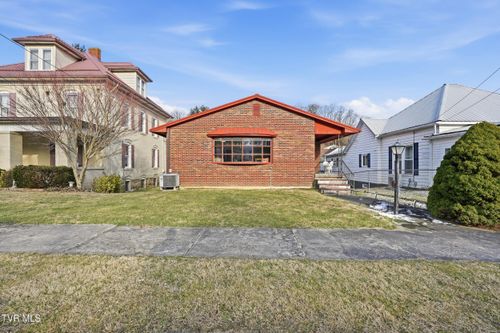 128 10th St Nw, Norton, VA, 24273-1814 | Card Image