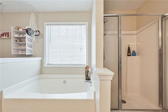 4920 Markim Forest Ln, House other with 4 bedrooms, 2 bathrooms and null parking in Sugar Hill GA | Image 9