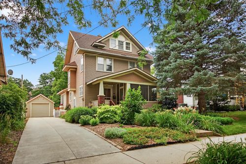 804 1st St Nw, Rochester, MN, 55901-6227 | Card Image