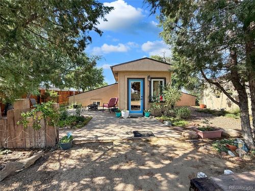 1327 Colorado St, Limon, CO, 80828-2213 | Card Image