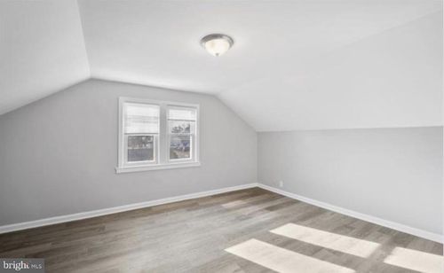 124 Stiles Ave, MAPLE SHADE, NJ, 08052-2539 | Card Image