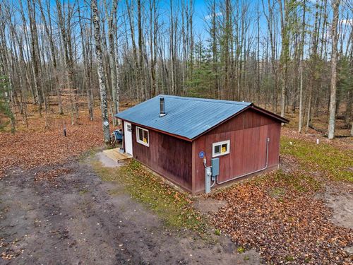 W5065 Bear Paw Road, Amberg, WI, 54102 | Card Image