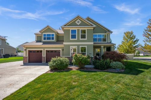 843 W 2400 N, West Bountiful, UT, 84087-1050 | Card Image