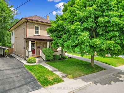 218 Lee St, House other with 3 bedrooms, 2 bathrooms and 4 parking in Peterborough ON | Image 2