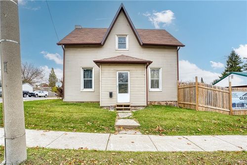745 Main St W, Listowel, ON, N4W1B2 | Card Image