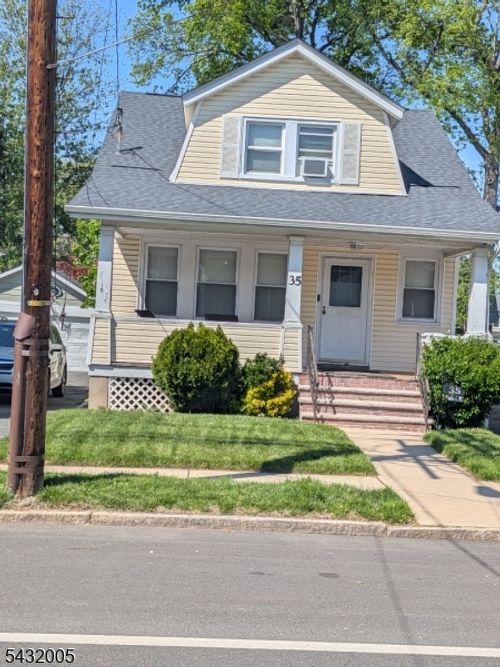 35 Sanford Pl, Newark, NJ, 07106-3516 | Card Image