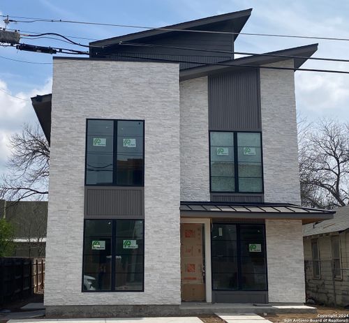 108 Dowdy St, San Antonio, TX, 78204-1901 | Card Image