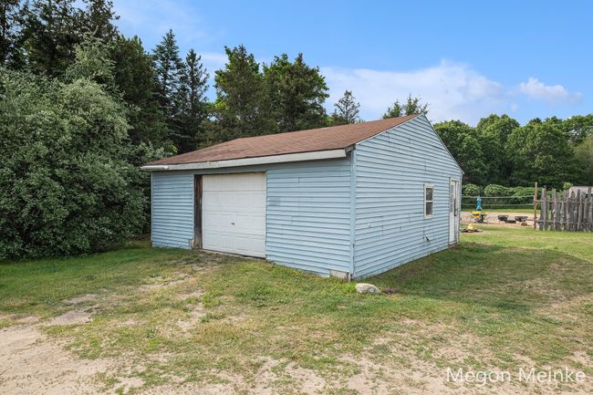 3682 Long Lake Rd, House other with 4 bedrooms, 1 bathrooms and null parking in Orleans MI | Image 12