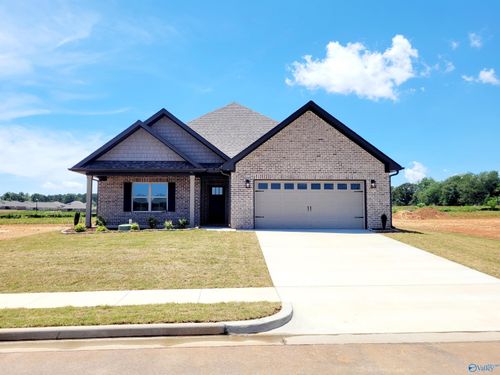 135 Old Forest Rd, Meridianville, AL, 35759-2714 | Card Image