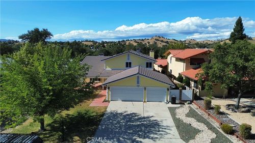 1735 Southfork Pl, Paso Robles, CA, 93446-4208 | Card Image