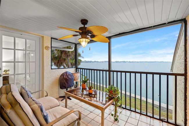Gorgeous waterview | Image 24