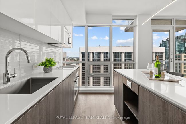 2017 - 199 Slater St, Condo with 1 bedrooms, 1 bathrooms and null parking in Ottawa ON | Image 9
