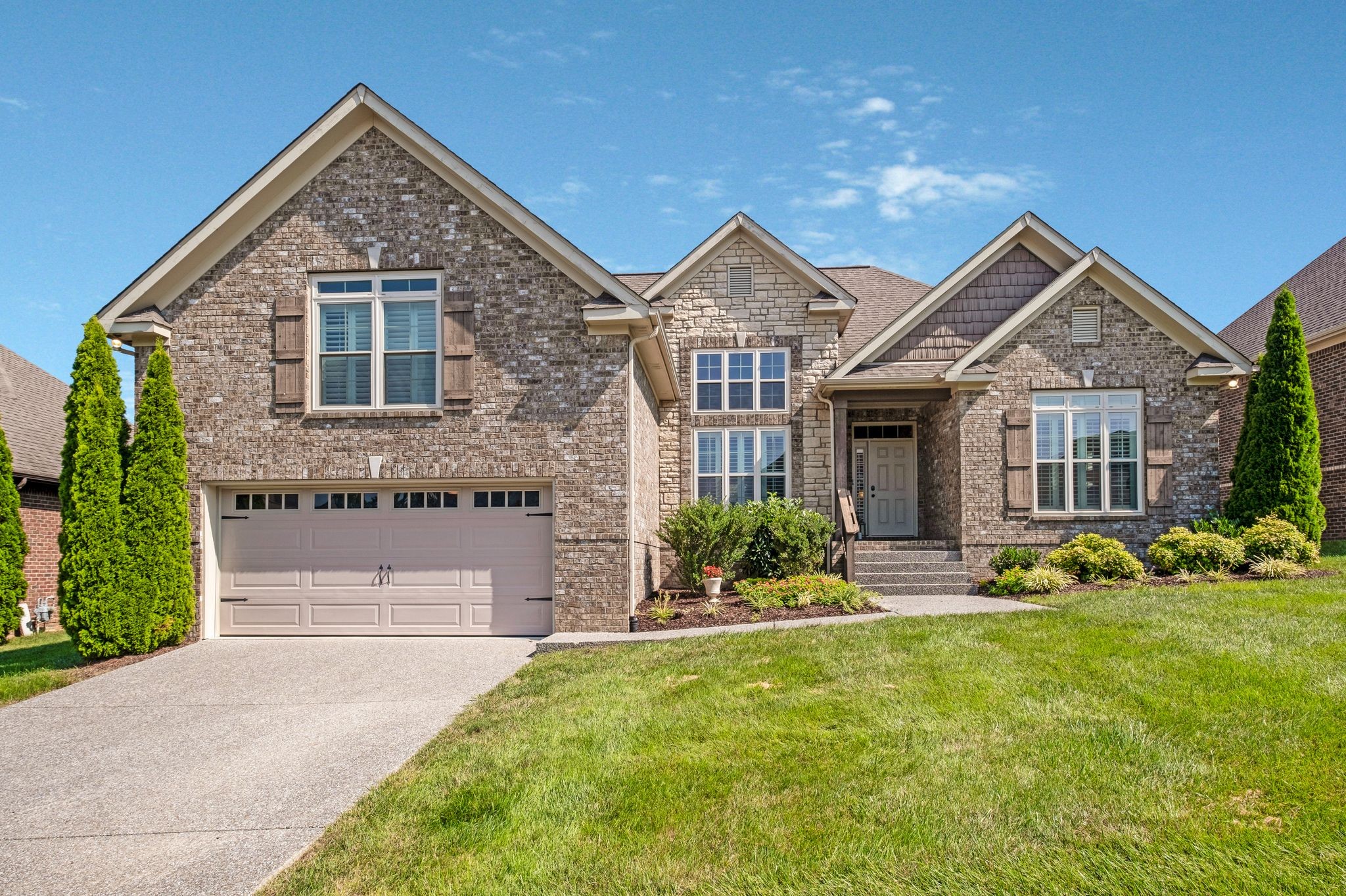 Madrid Dr, Spring Hill, TN 37174