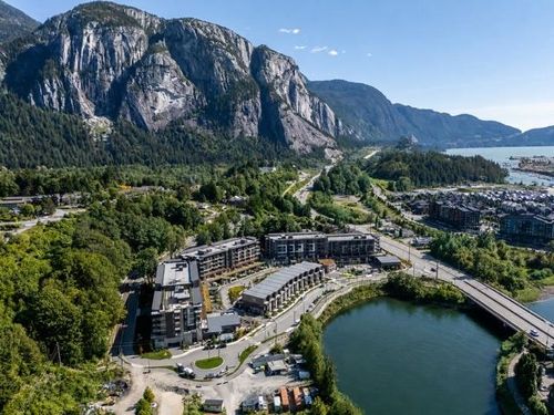 308-1500 Scott Cres, Squamish, BC, V8B1G5 | Card Image