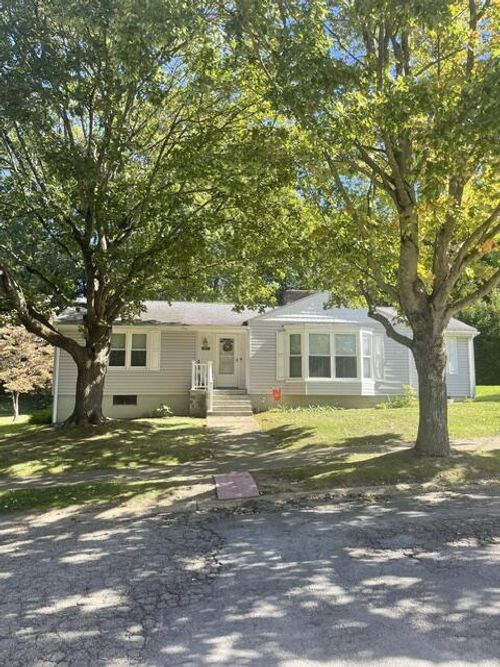 927 West Third Street, Oil City, PA, 16301 | Card Image