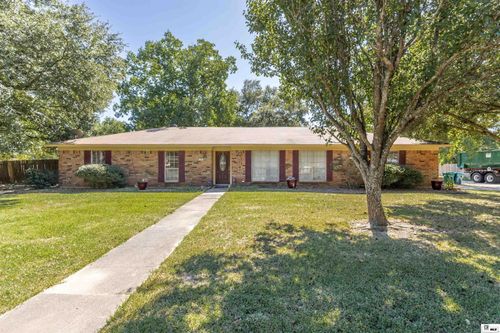28 Fair Oaks Dr, Monroe, LA, 71203-2733 | Card Image