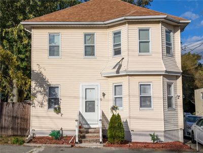 9 Fletcher Avenue, Home with 6 bedrooms, 2 bathrooms and 4 parking in Cranston RI | Image 1