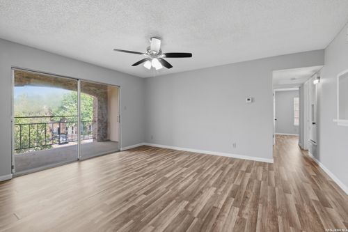 411-1819 Babcock Rd, San Antonio, TX, 78229-4664 | Card Image