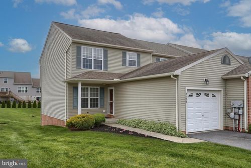 2128 Penn, LEBANON, PA, 17042 | Card Image