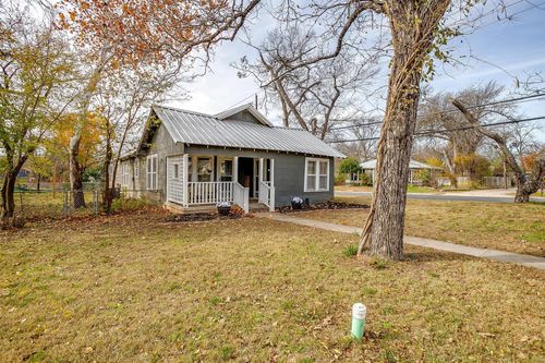 898 N Neblett St, Stephenville, TX, 76401-3043 | Card Image