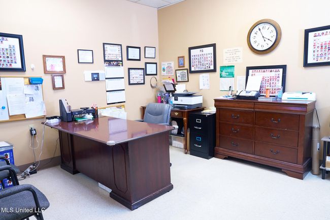 Office | Image 6