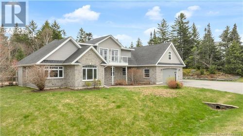 1 Highcliff Crt, Rothesay, NB, E2H2T8 | Card Image