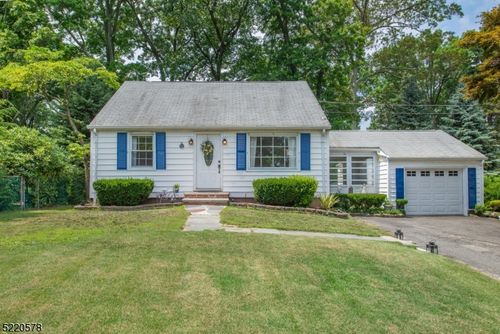 23 Longview Trl E, Denville, NJ, 07834-2039 | Card Image